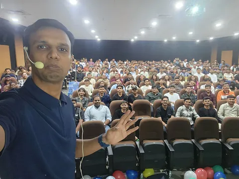 Photo 3 from GDG Rajkot DevFest 2024
