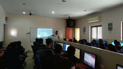 Photo 2 from Seminar by the Faculty of MCA, Sunshine Group of Institutions